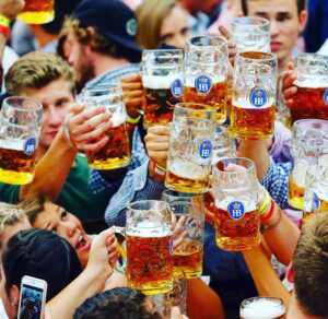 Guía completa: Las mejores fiestas de Oktoberfest en España